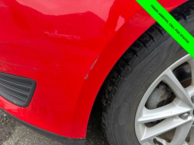 Used 2015 Ford Focus SE FWD image 4
