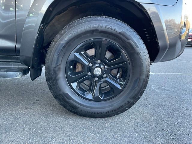 Used 2020 Toyota 4Runner SR5 image 35