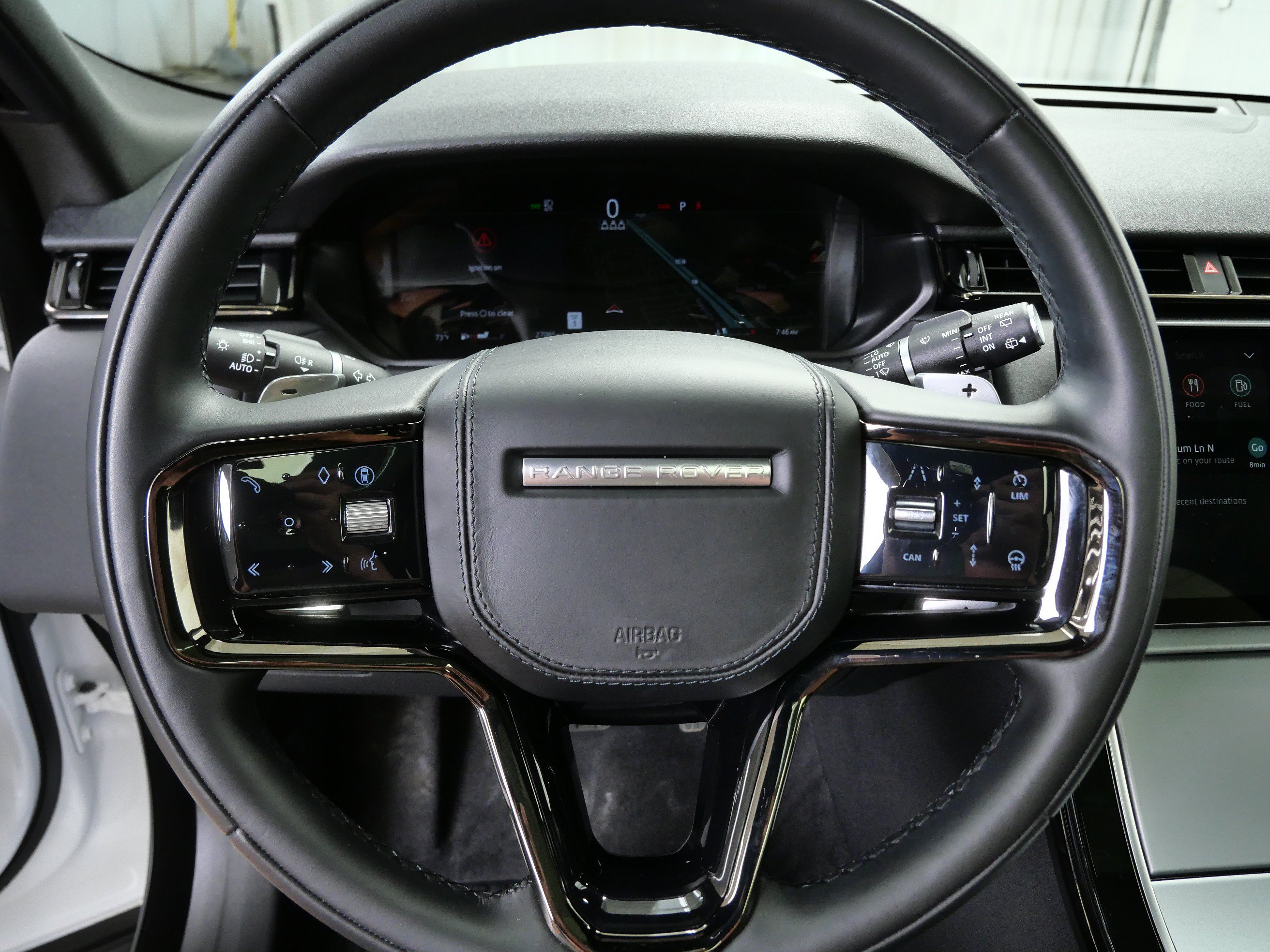 Used 2025 Land Rover Range Rover Velar S AWD/4WD image 27