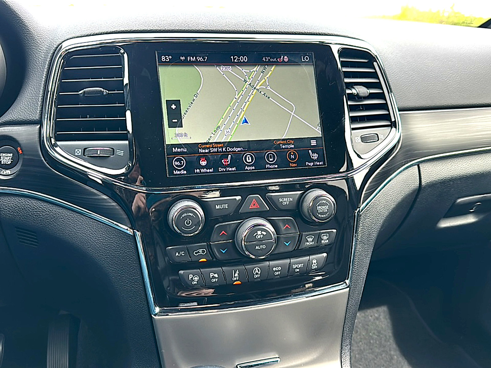 Used 2021 Jeep Grand Cherokee Limited image 32