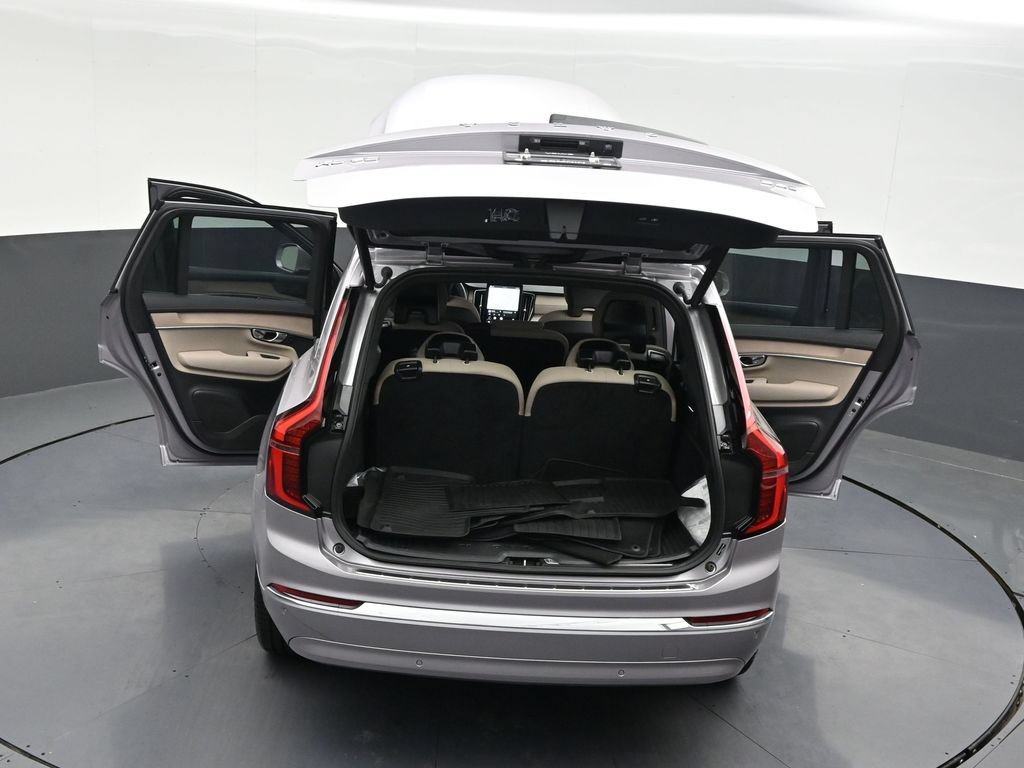 New 2026 Volvo XC90 B6 Plus w/ Protection Package Premier AWD/4WD image 34