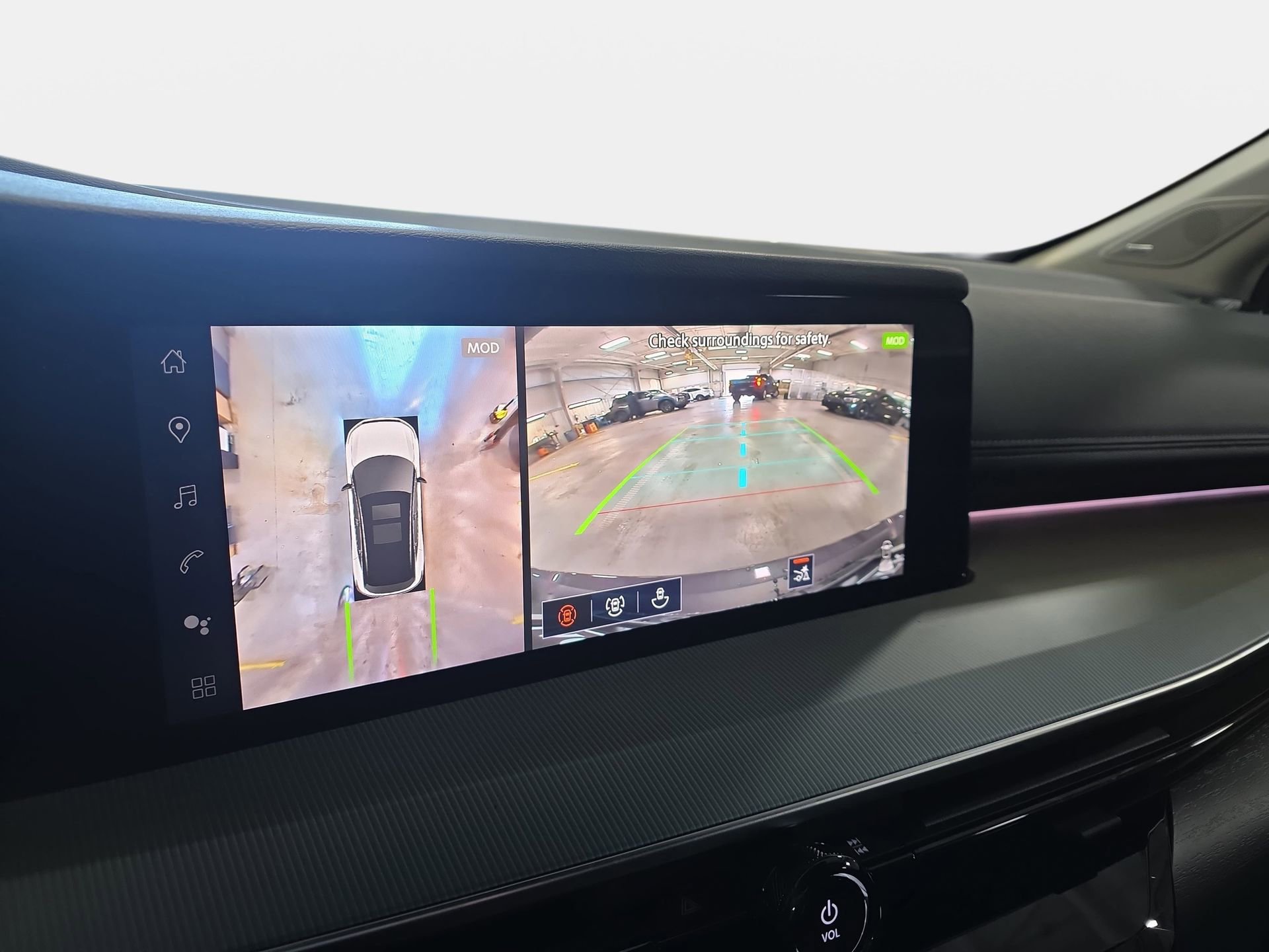 New 2026 Nissan Murano SL image 23