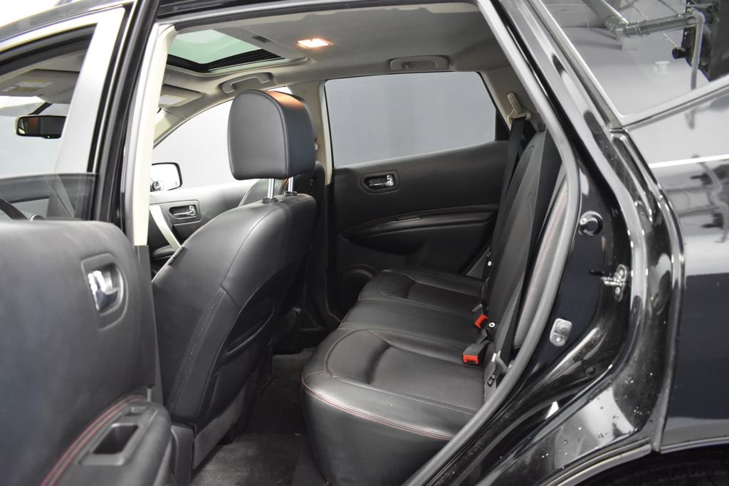 Used 2013 Nissan Rogue SL AWD/4WD image 30