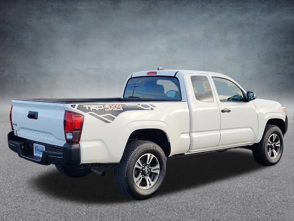 Used 2021 Toyota Tacoma SR image 6
