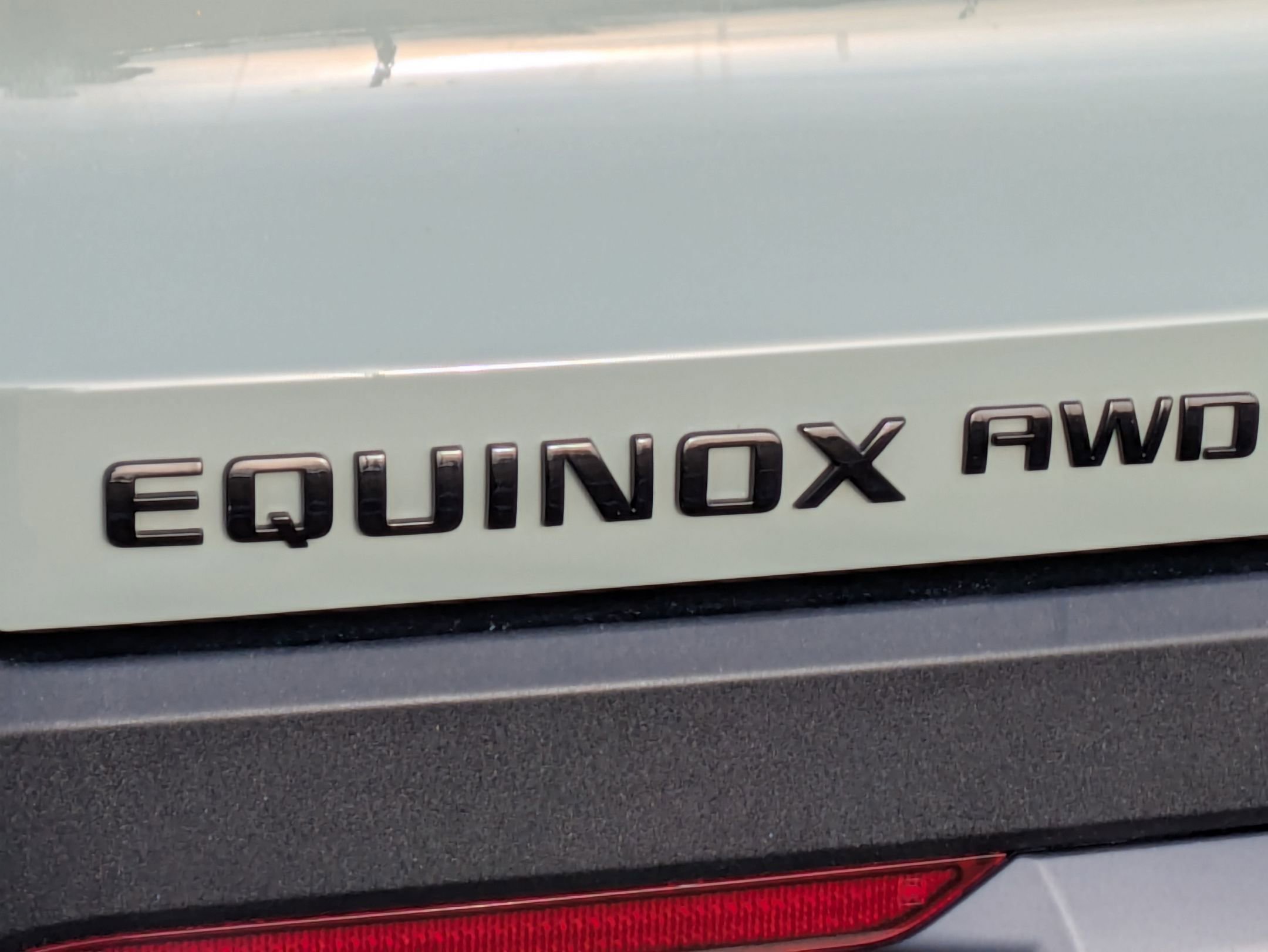 Used 2025 Chevrolet Equinox ACTIV w/ Safety and Technology Package image 28