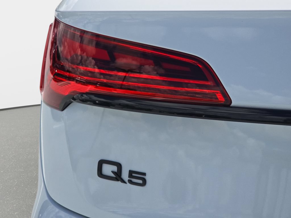 Used 2024 Audi Q5 2.0T Prestige AWD/4WD image 29