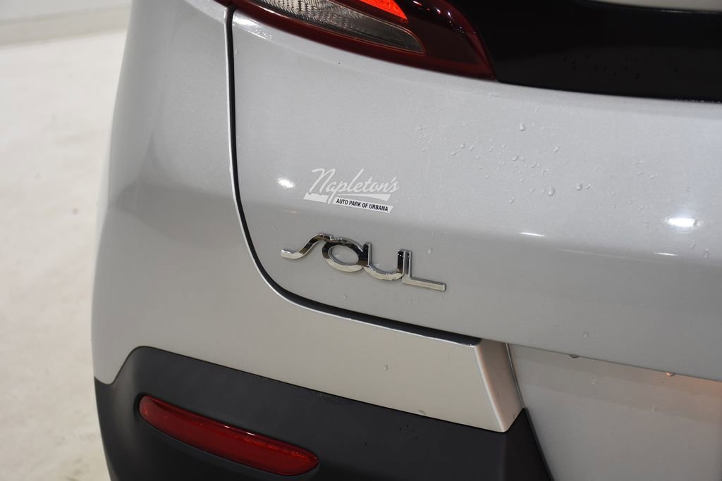 Used 2021 Kia Soul S image 28