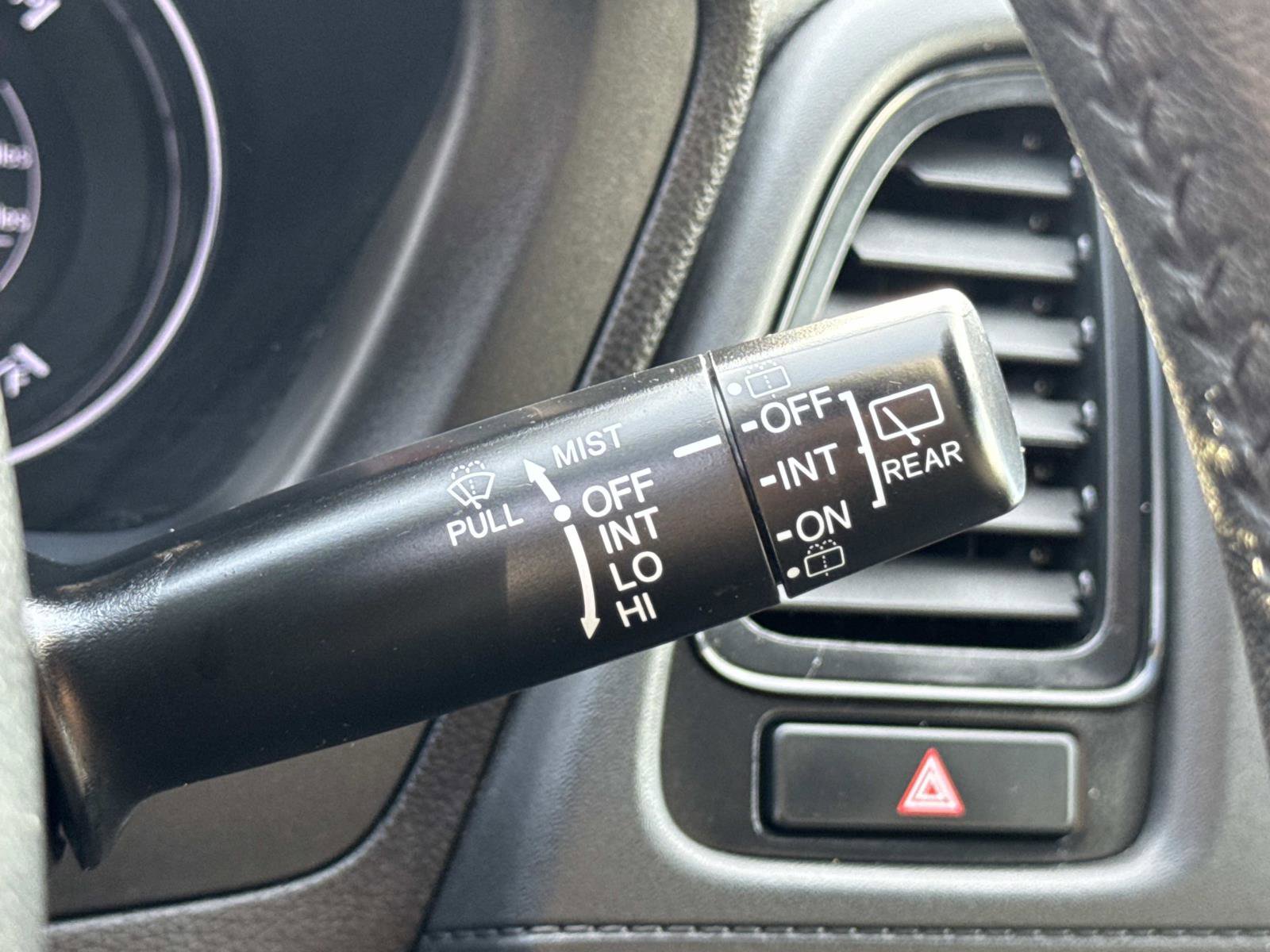 Used 2022 Honda HR-V Sport image 9