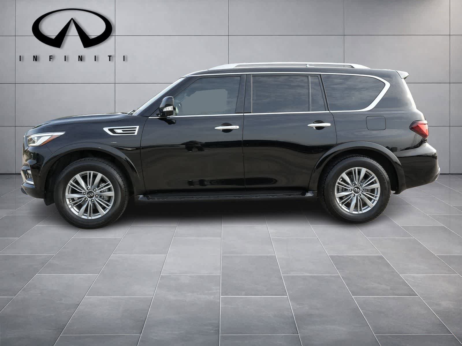 Used 2023 INFINITI QX80 Luxe w/ Cargo Package RWD image 4