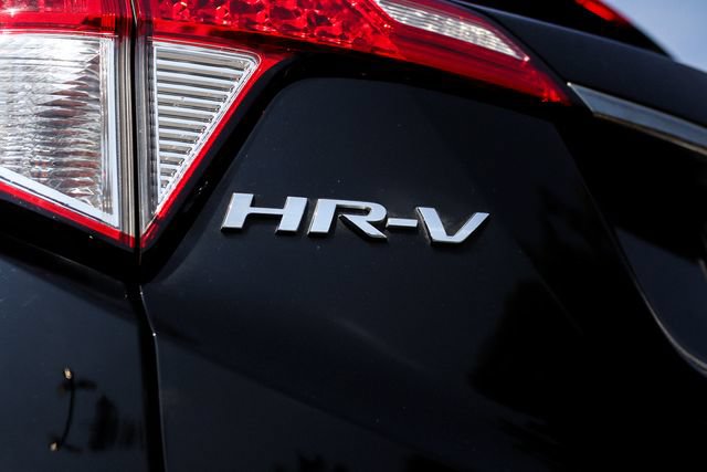 Used 2020 Honda HR-V LX image 15