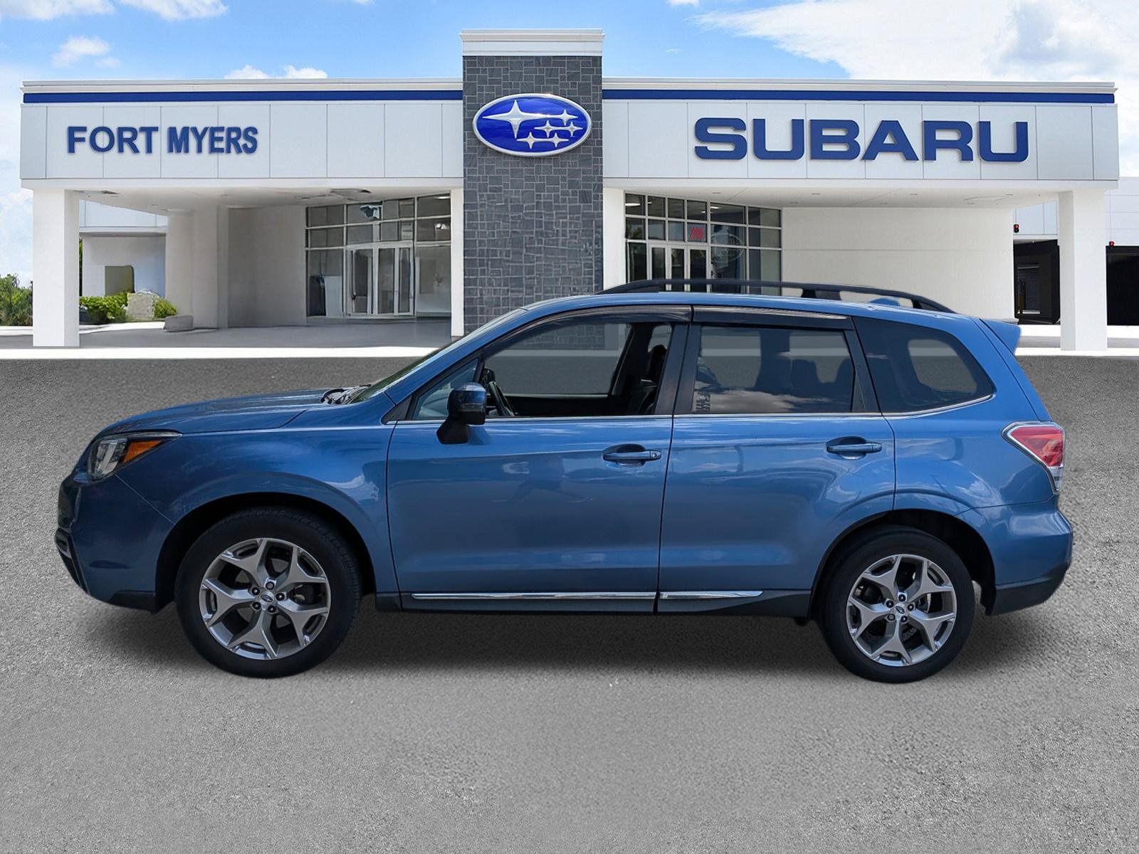 Used 2017 Subaru Forester 2.5i Touring AWD/4WD image 7