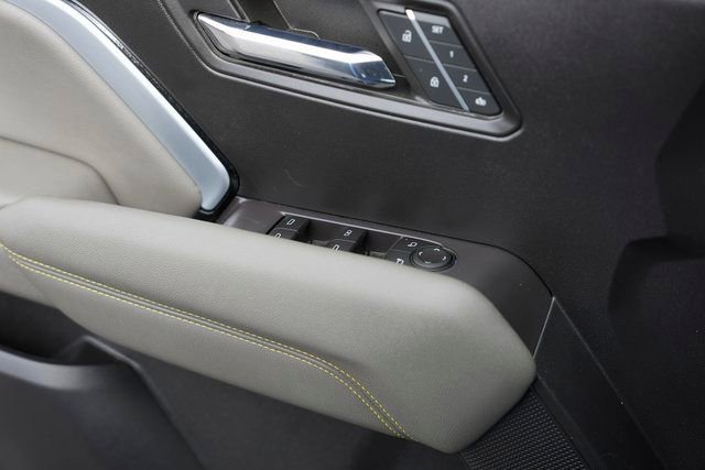 Used 2023 Chevrolet Colorado ZR2 w/ ZR2 Convenience Package III image 28