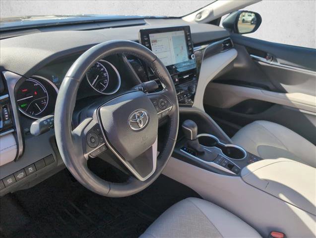 Used 2021 Toyota Camry XLE image 9