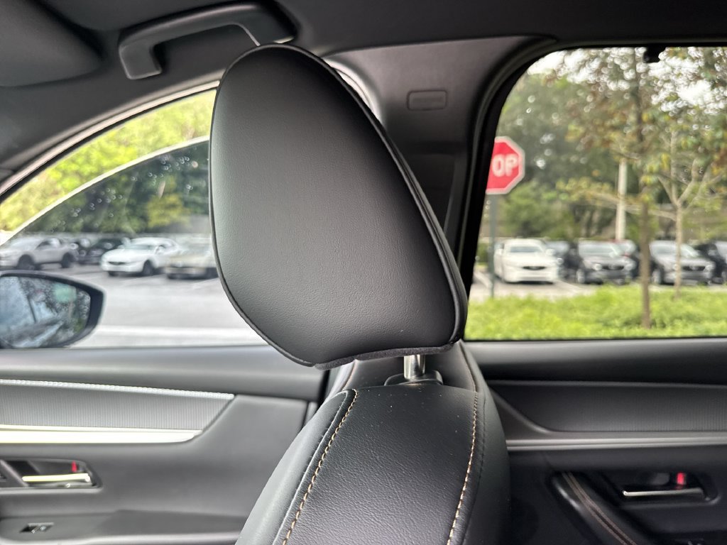 Certified 2025 MAZDA CX-70 Plug-In Hybrid w/ Premium Plus AWD/4WD image 16