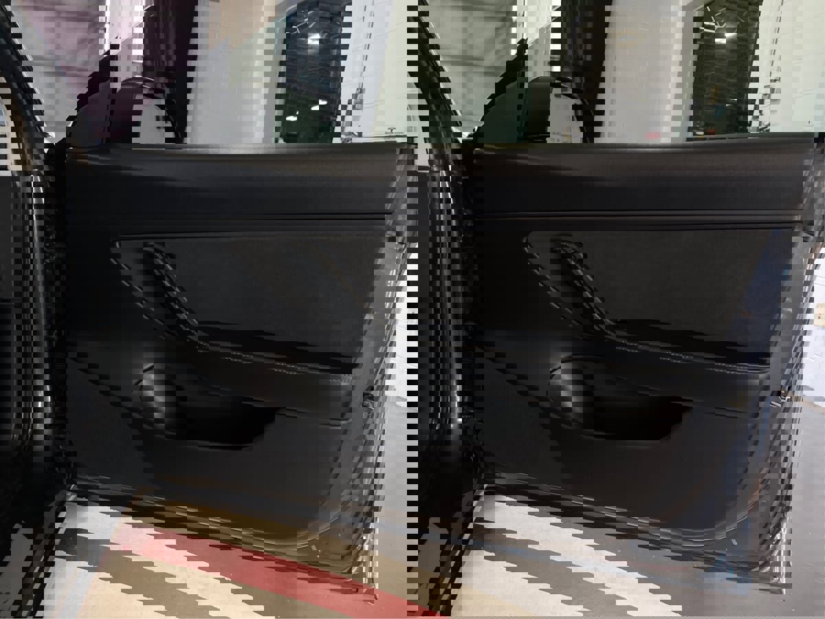 Used 2019 Tesla Model 3 Long Range image 26