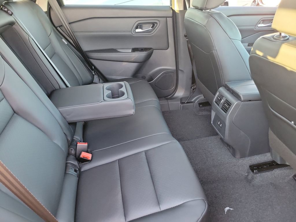 New 2026 Nissan Rogue SV image 15