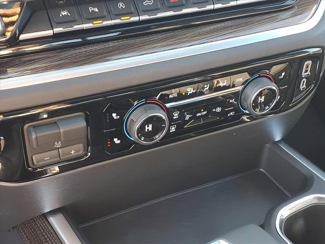 New 2026 Chevrolet Silverado 1500 RST w/ RST All Star Premium Package AWD/4WD image 12