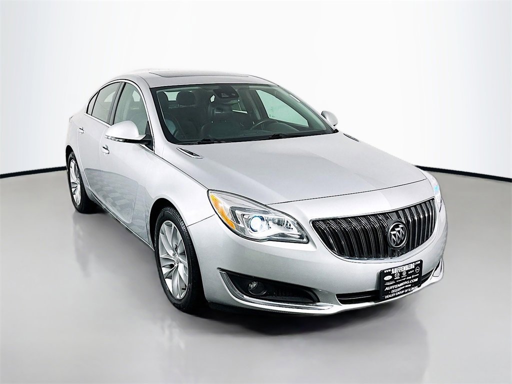 Used 2017 Buick Regal Premium w/ Driver Confidence Package #1
