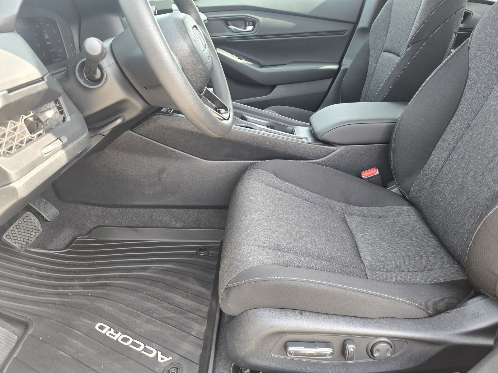 New 2026 Honda Accord SE image 12