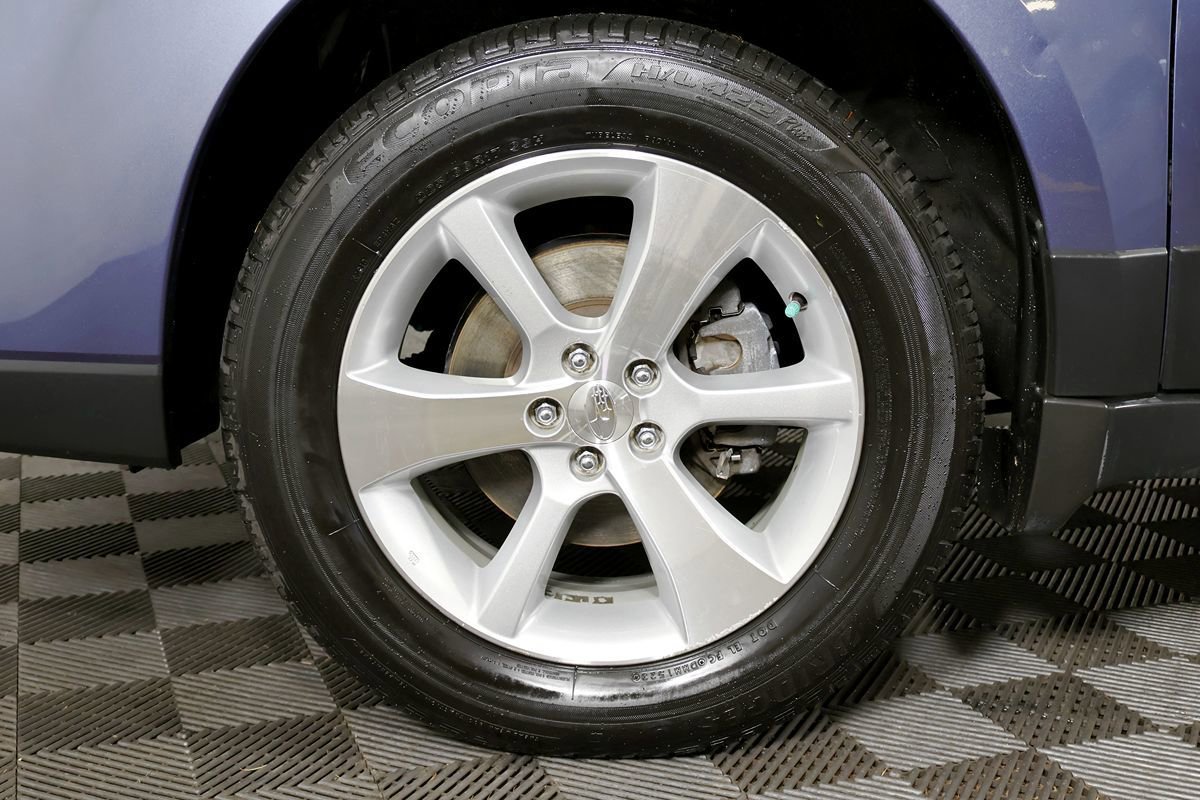 Used 2013 Subaru Outback 2.5i Limited w/ Moonroof Pkg AWD/4WD image 48