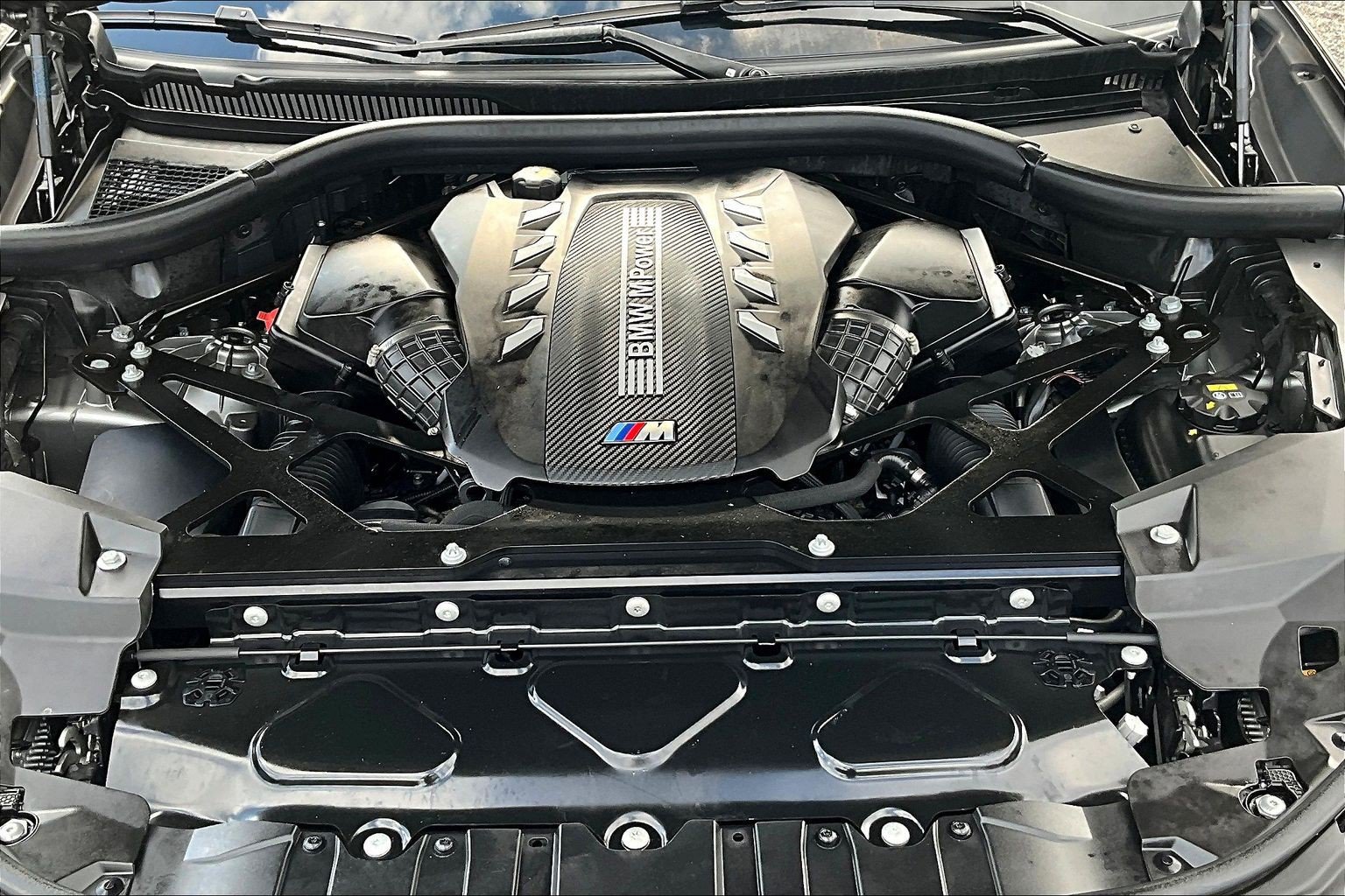 Used 2022 BMW X6 M w/ Competition Package AWD/4WD image 9