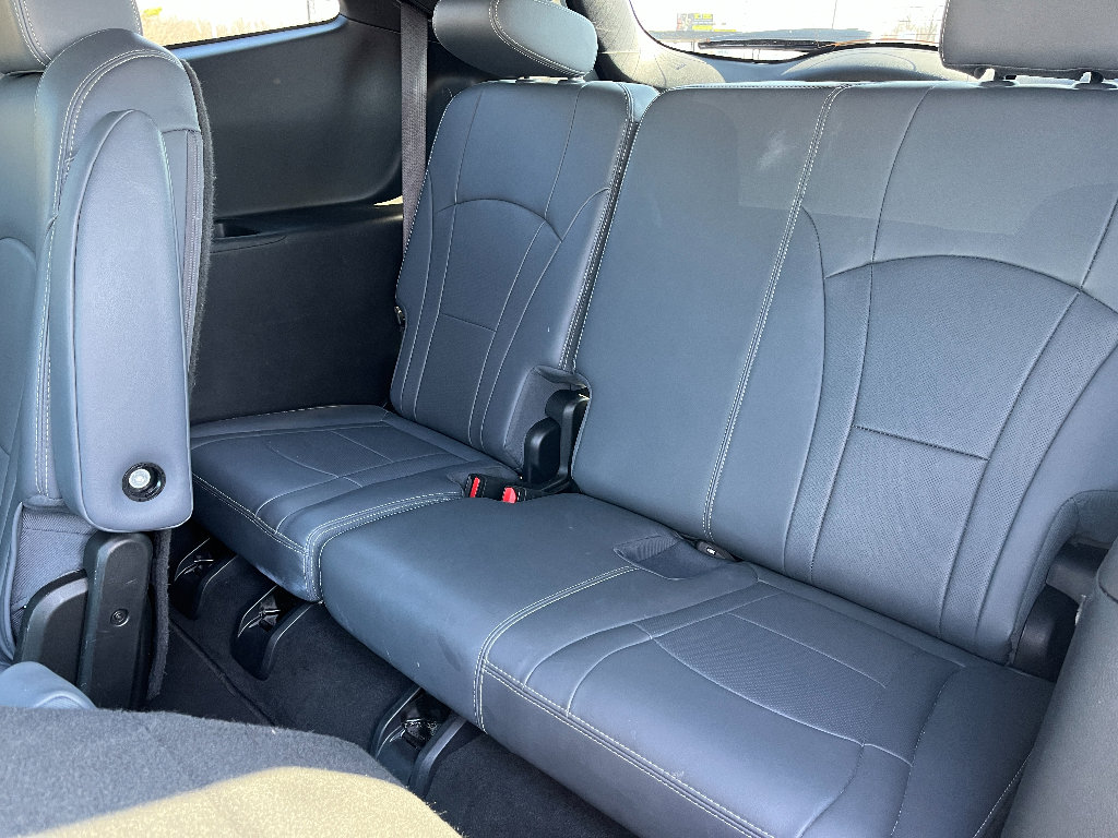 Used 2024 Buick Enclave Premium FWD image 21