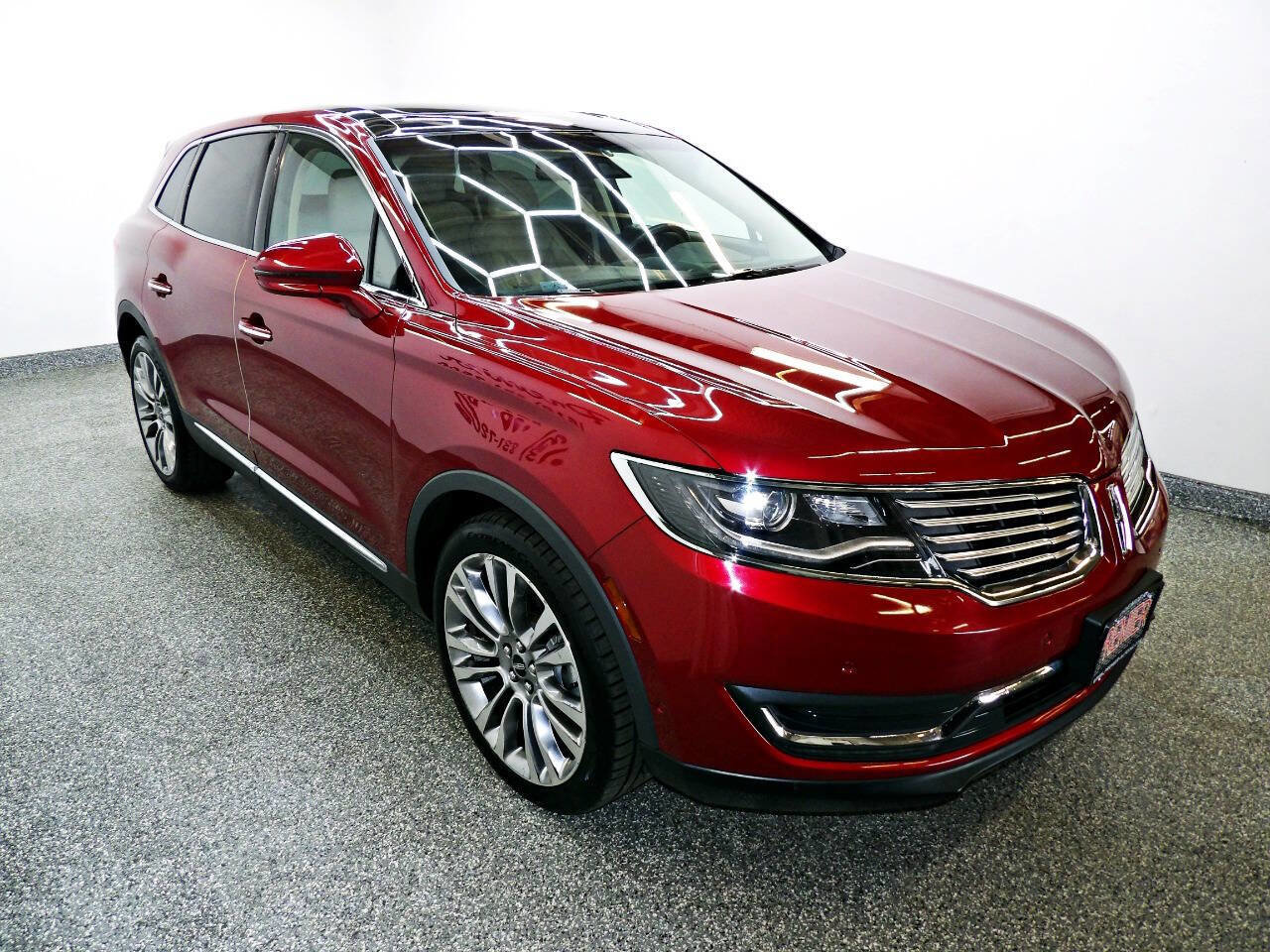 Used 2016 Lincoln MKX Reserve w/ Technology Package image 3