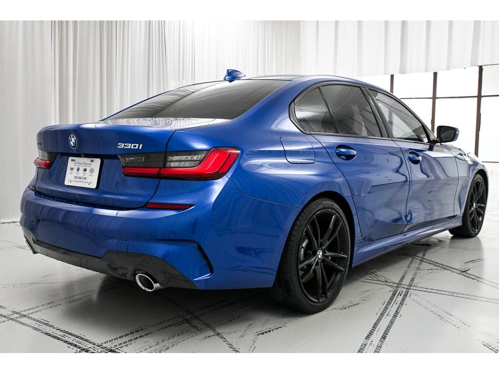 Used 2019 BMW 330i xDrive Sedan w/ M Sport Package AWD/4WD image 7
