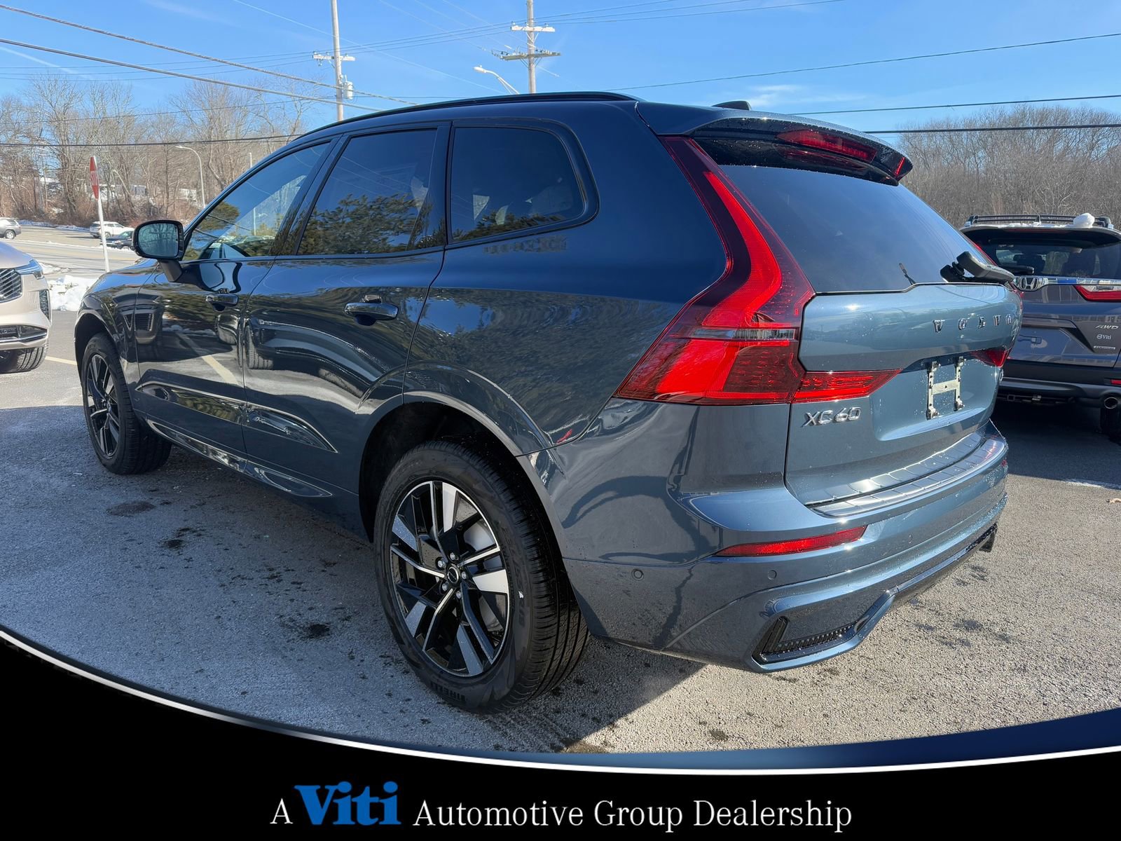 Used 2026 Volvo XC60 B5 Plus w/ Protection Package Premier image 6