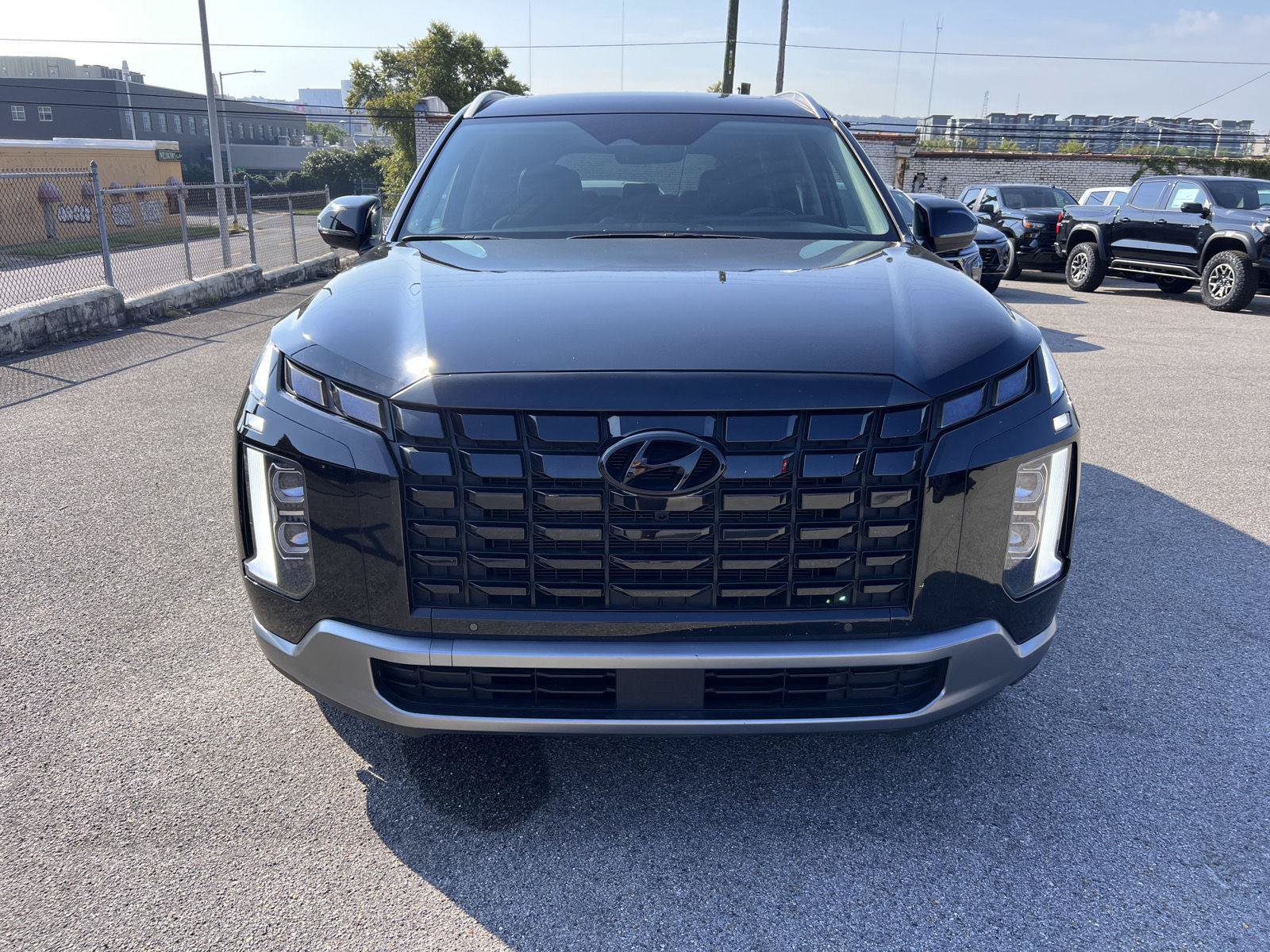 Used 2024 Hyundai Palisade SEL FWD image 32