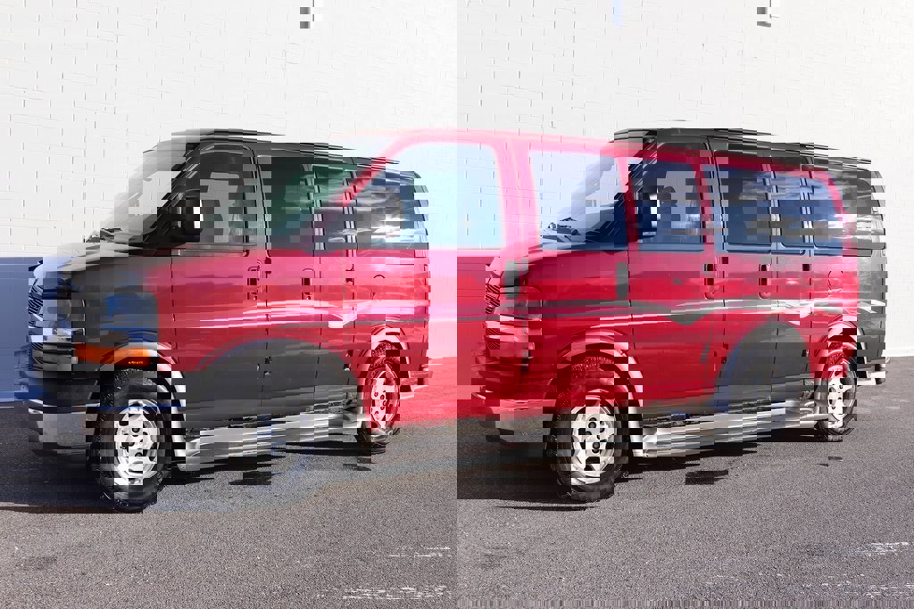 Used 2007 Chevrolet Express 1500 w/ Preferred Equipment Group image 37