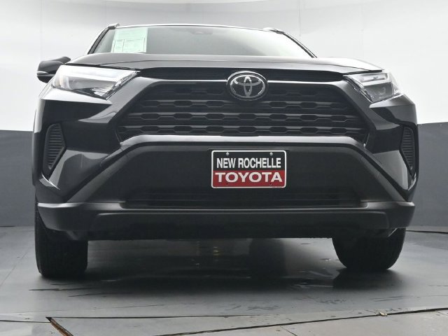Certified 2025 Toyota RAV4 XLE AWD/4WD image 35