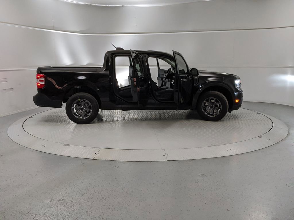 New 2026 Ford Maverick XLT image 8