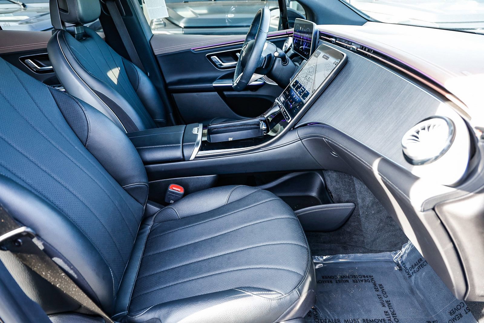 Certified 2023 Mercedes-Benz EQE 350+ 4MATIC SUV w/ AMG Line Exterior Package image 17