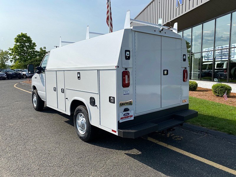 New 2026 Ford E-350 and Econoline 350 Super Duty w/ Power Equipment Group RWD image 4
