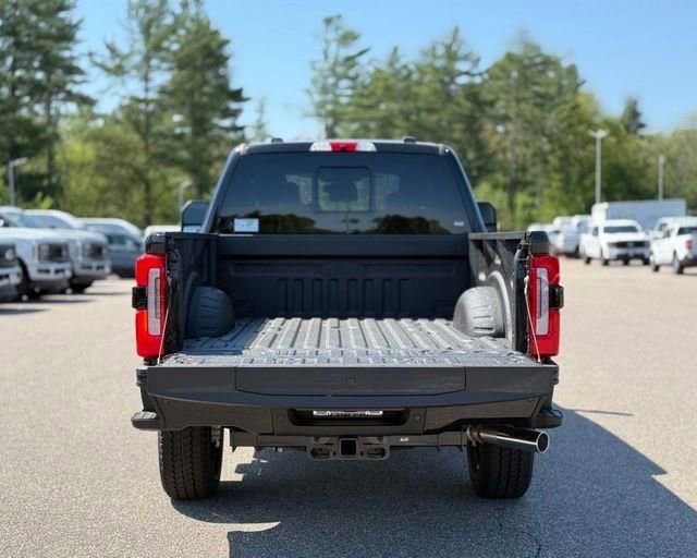 New 2026 Ford F250 Platinum w/ FX4 Off-Road Package AWD/4WD image 6