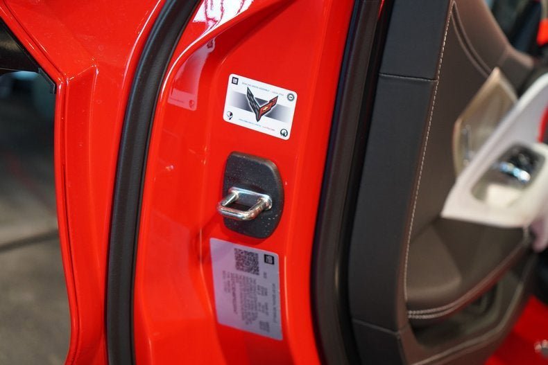 Used 2023 Chevrolet Corvette Stingray Premium Conv w/ Z51 Performance Package RWD image 31