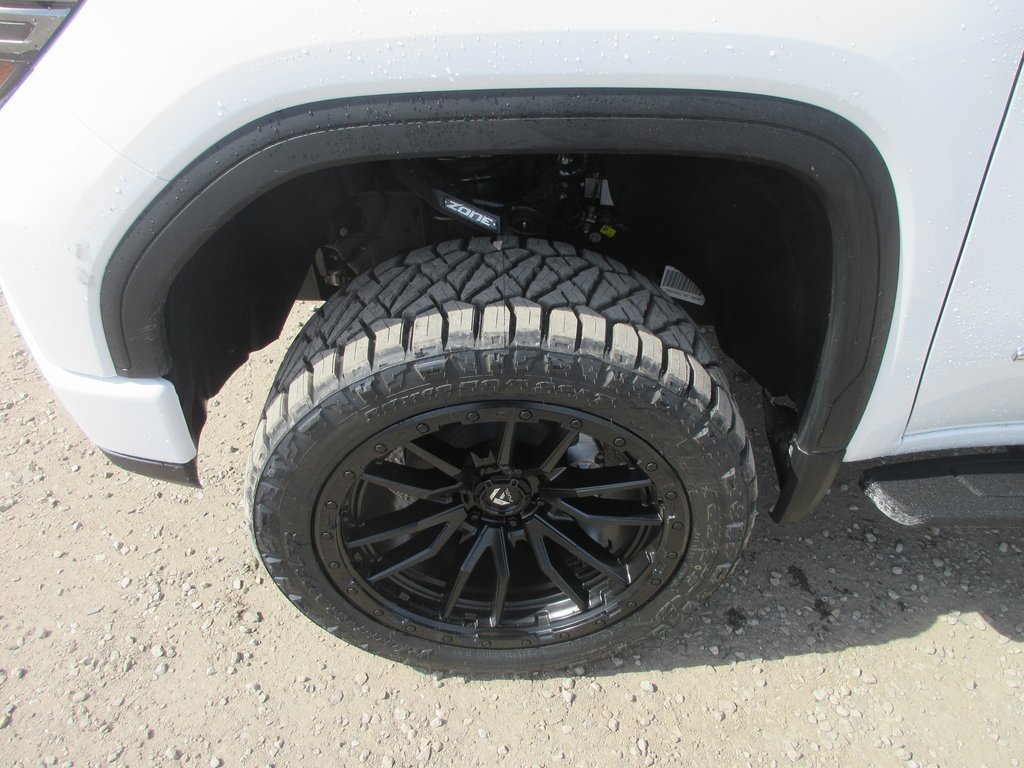 New 2026 GMC Sierra 1500 AT4 w/ AT4 Premium Package image 13