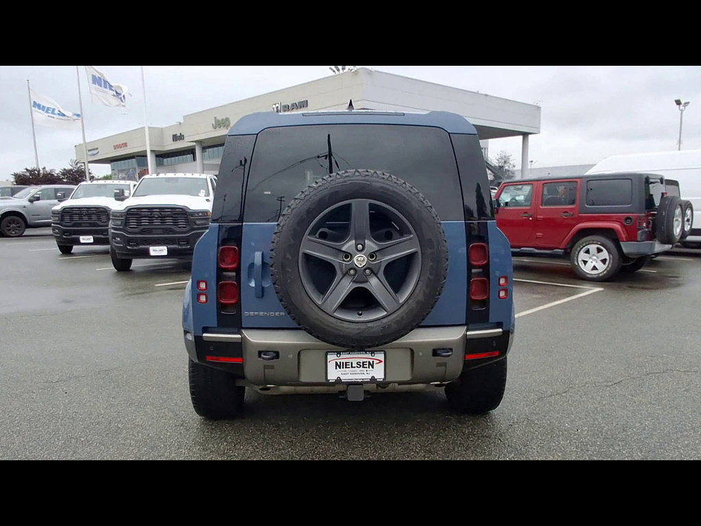 Used 2024 Land Rover Defender 90 X-Dynamic SE AWD/4WD image 7