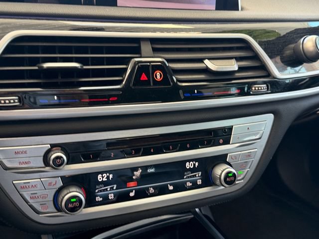 Used 2019 BMW 740i w/ M Sport Package RWD image 18