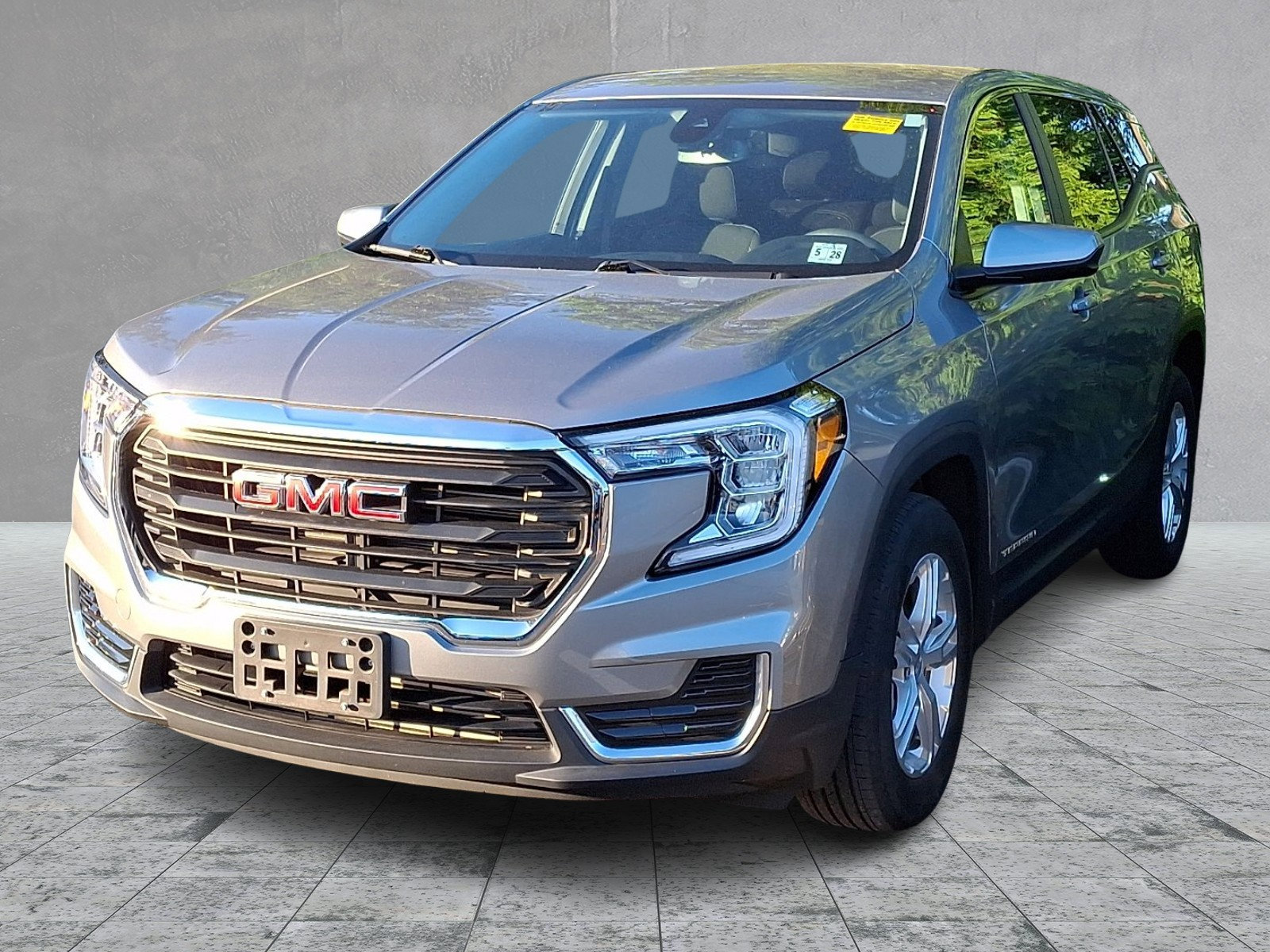 Used 2023 GMC Terrain SLE FWD video 1