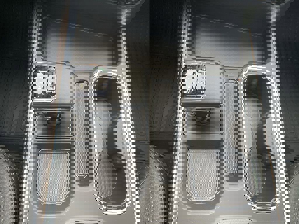 New 2026 GMC Sierra 1500 Elevation w/ Elevation Premium Package image 16