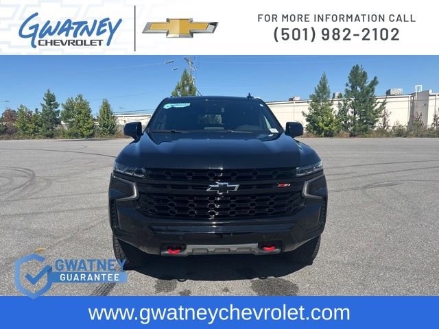 Used 2024 Chevrolet Tahoe Z71 w/ Luxury Package image 2