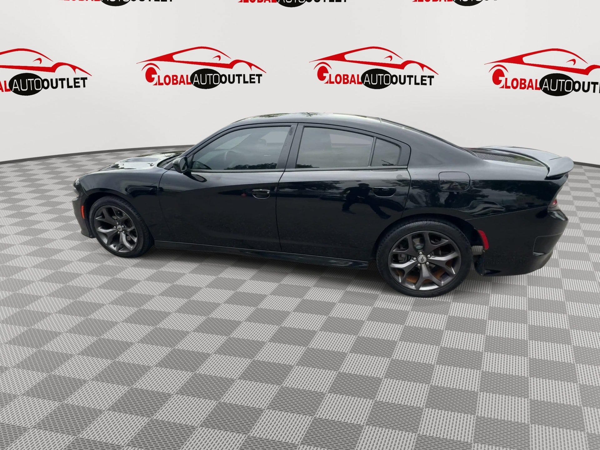 Used 2019 Dodge Charger GT RWD image 5