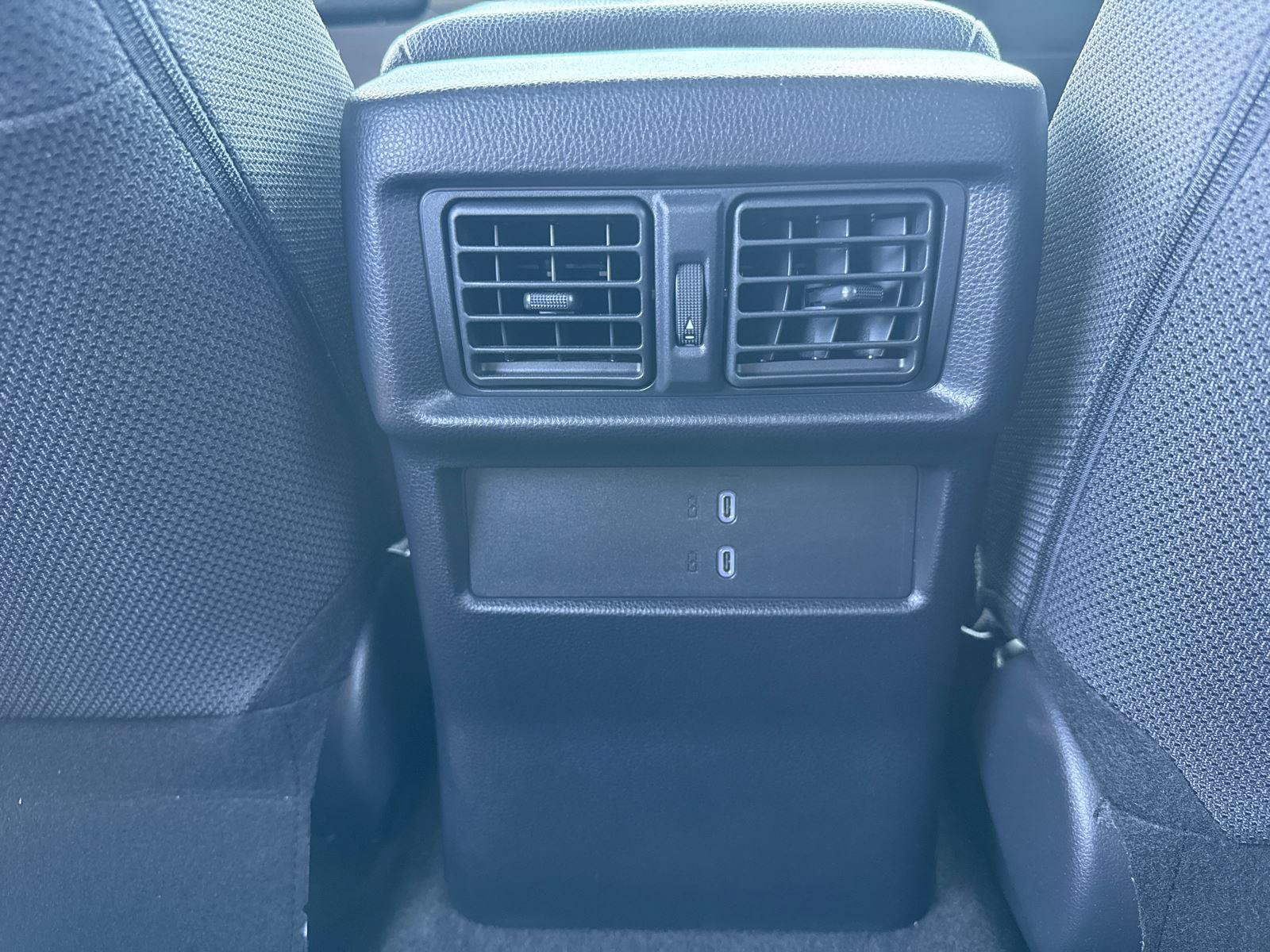 Certified 2025 Toyota 4Runner SR5 AWD/4WD image 26