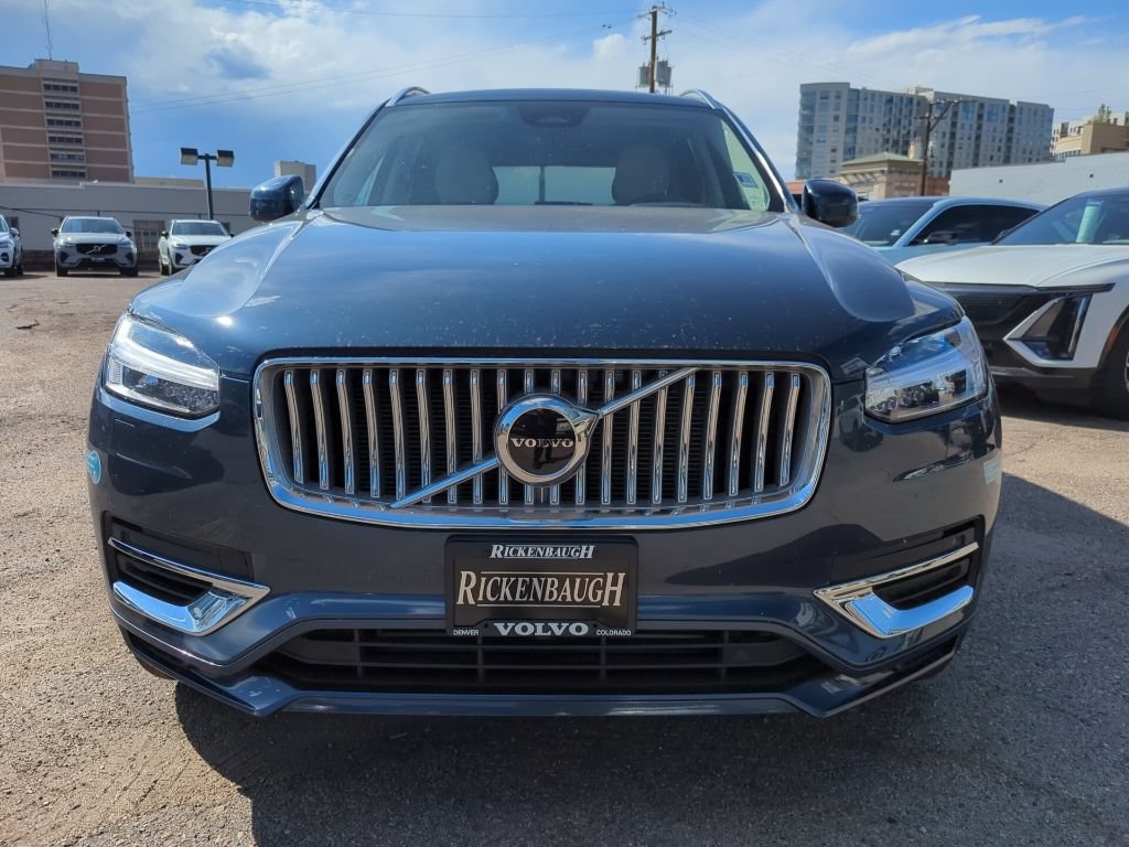 Used 2025 Volvo XC90 T8 Core w/ Protection Package Premier AWD/4WD image 2