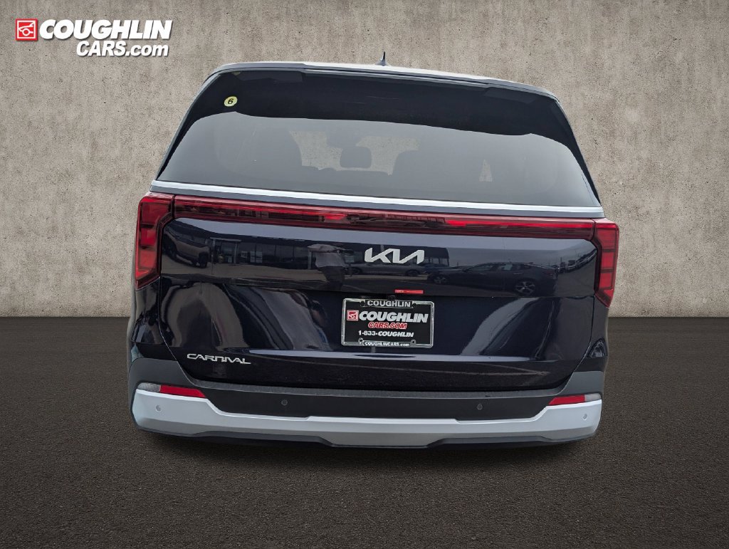 New 2027 Kia Carnival FWD image 6