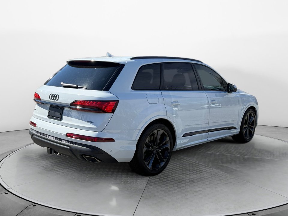 New 2026 Audi Q7 3.0T Premium Plus image 7