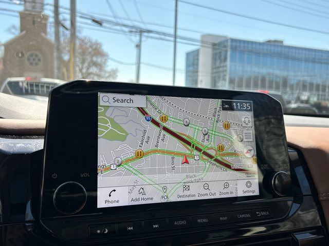 Certified 2025 Nissan Pathfinder Platinum image 16