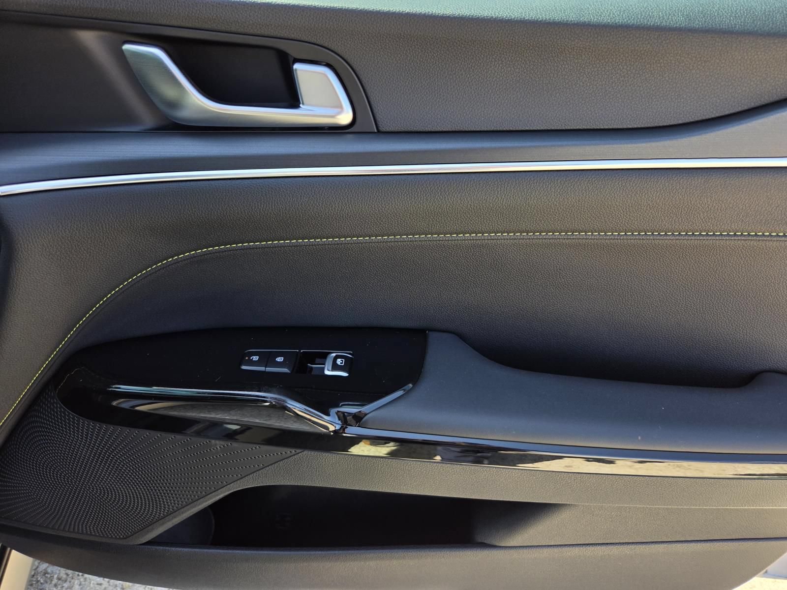 Used 2025 Kia K5 GT FWD image 11
